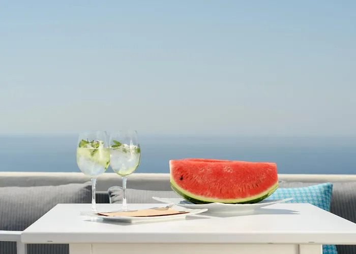 מלון Kalestesia 3*