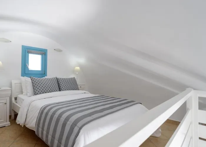 凯乐特赛亚套房酒店 Akrotírion