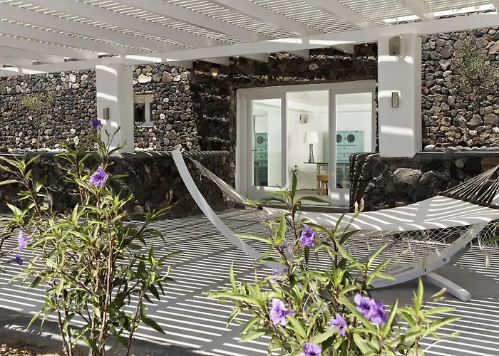 凯乐特赛亚套房酒店 Akrotírion